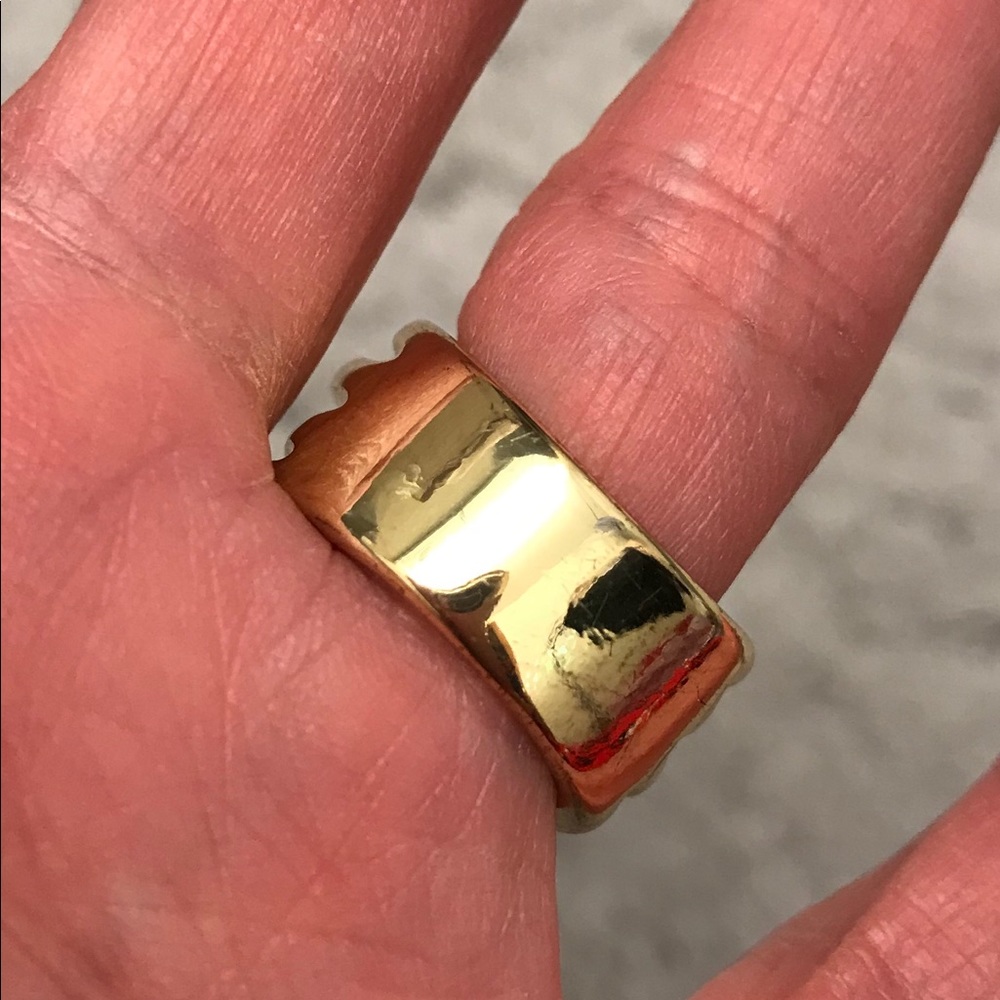 Banana Republic Infinity Circle Statement Ring - image 7